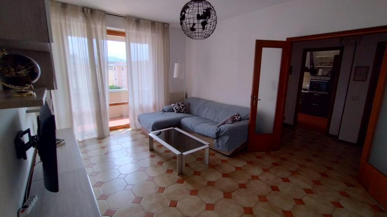 La Casa Dei Viaggiatori - Viareggio - Posto Auto Gratuito Apartment Екстериор снимка